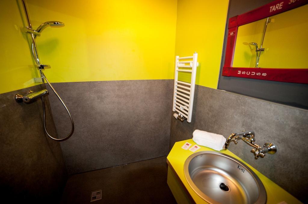 Hostel Am Bahnhof Suhl Phòng bức ảnh